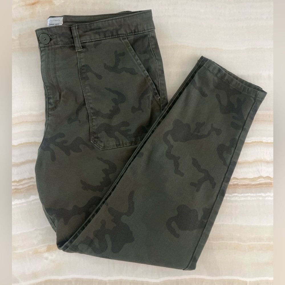 Sanctuary Standard Surplus Camo Skinny Jeans Women’s Size 32 Olive Green - Picture 3 of 4